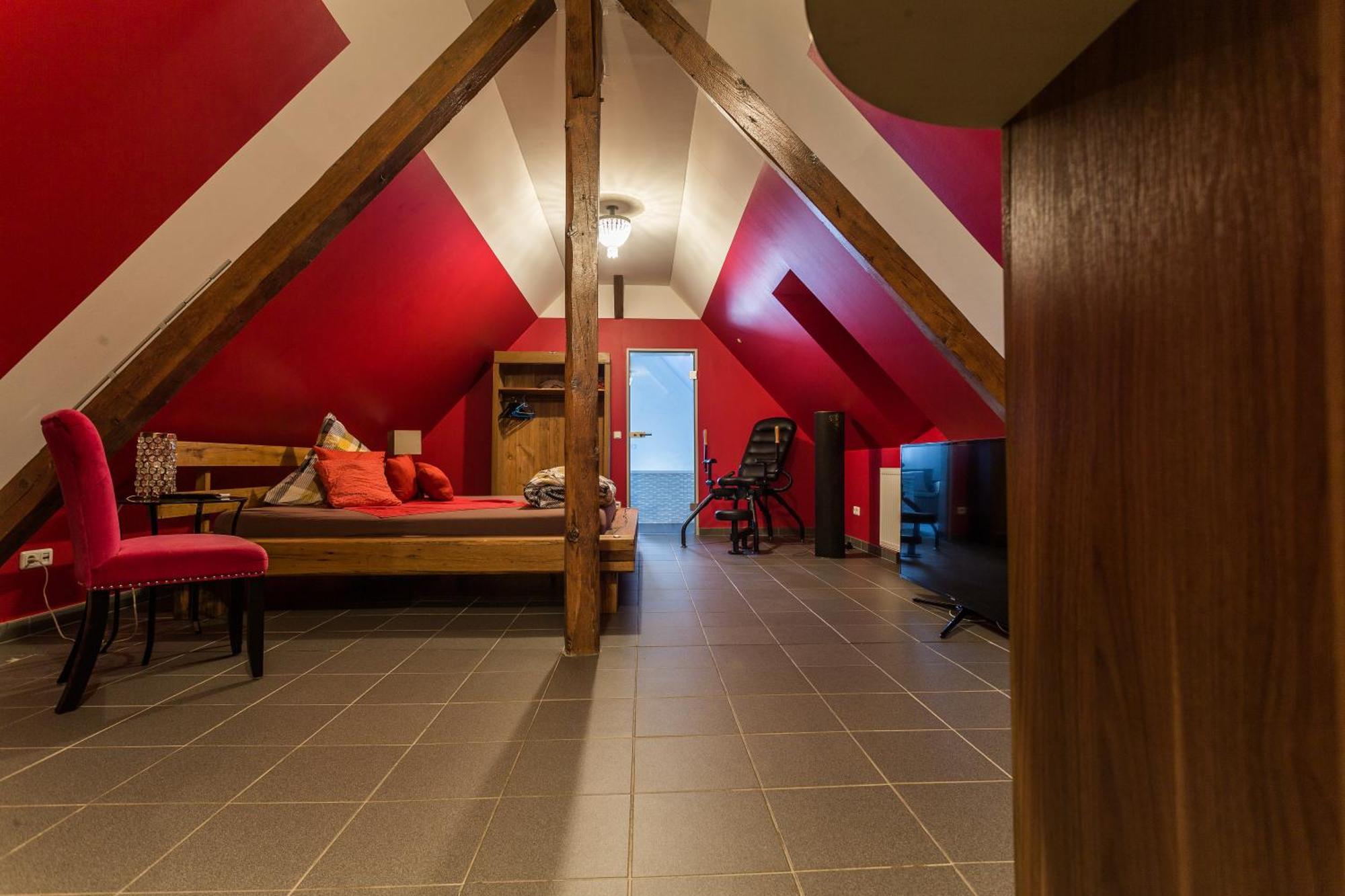 Lustra Stundenhotel - Adults Only Landshut Eksteriør billede